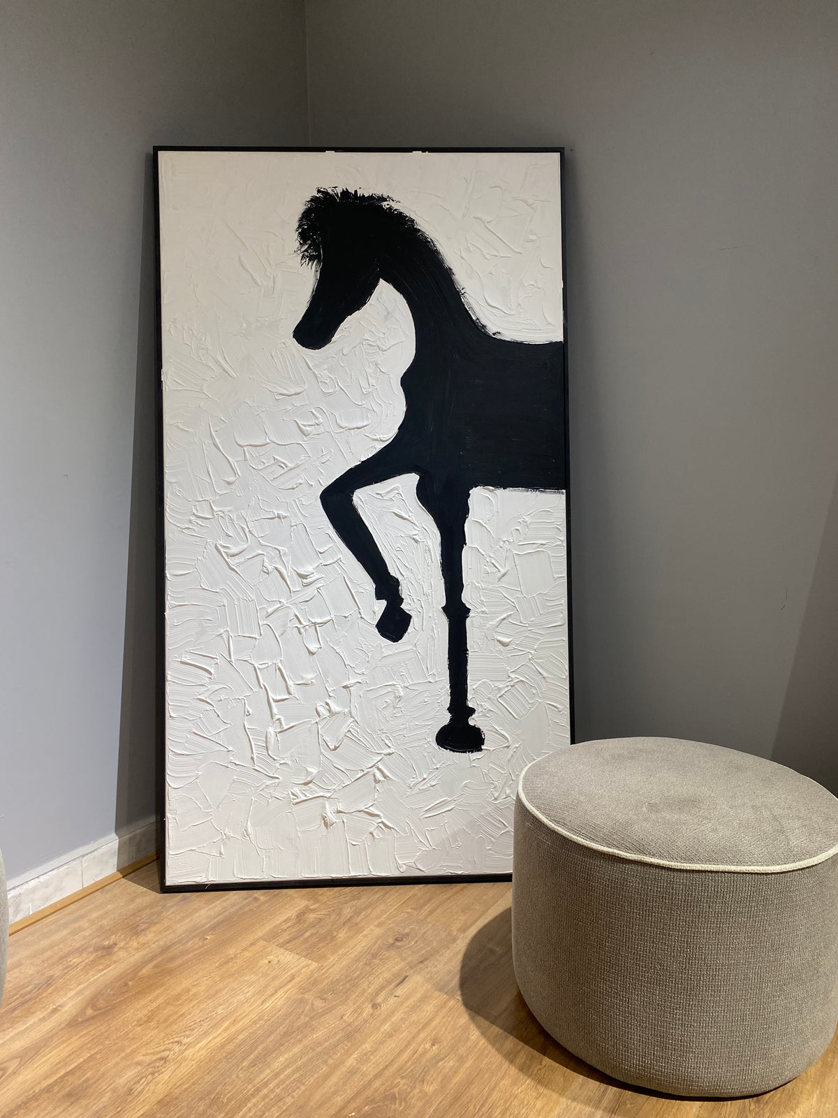 Black horse